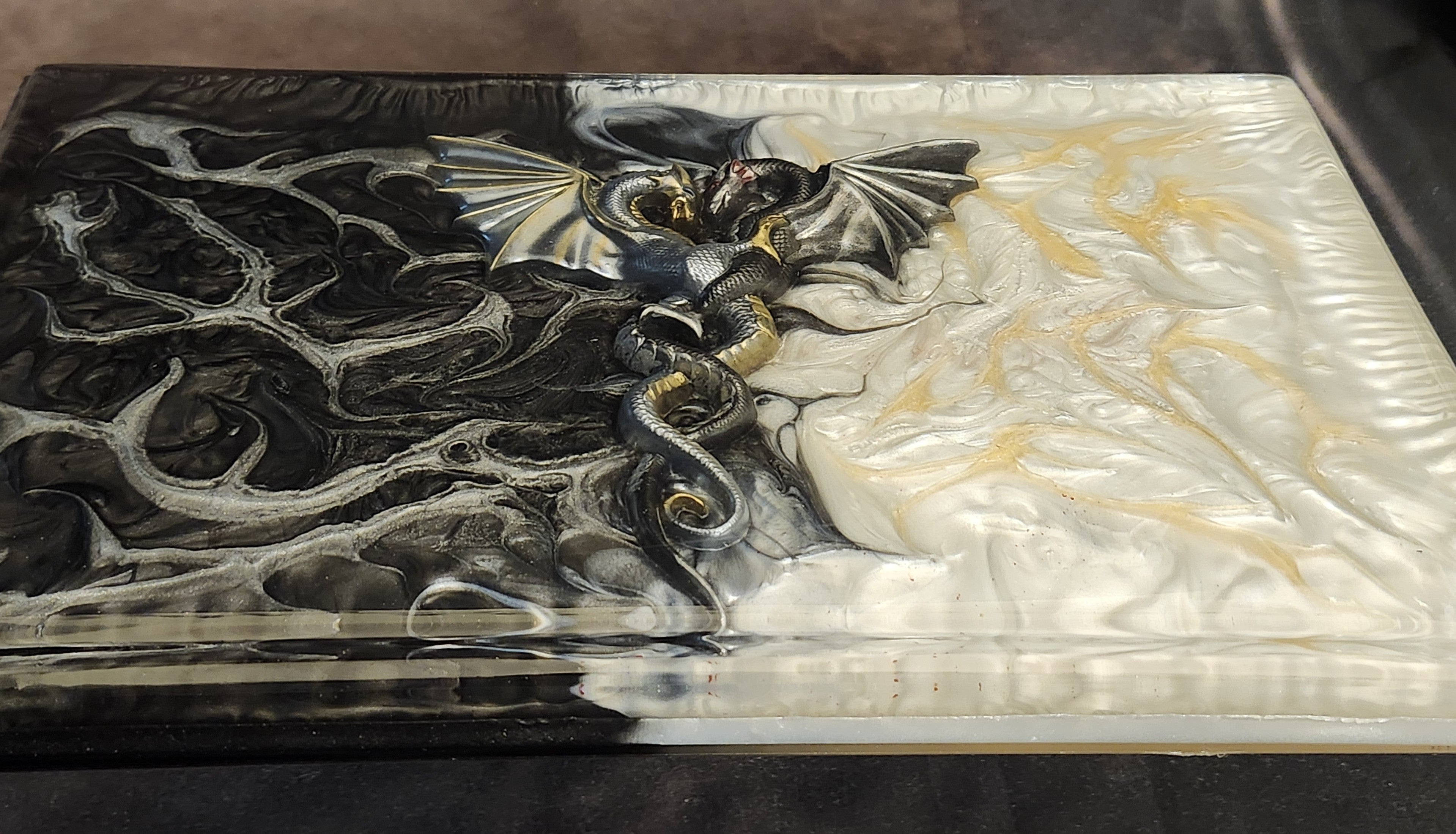Yin and Yang Dragon — 3D Resin-Display-Riser Tray-with Silver Legs